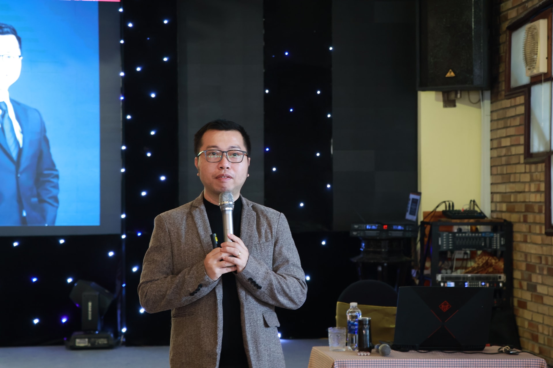 Bình Thuận: Ứng dụng AI trong hoạt động xúc tiến thương mại, quảng bá sản phẩm nông, thủy sản