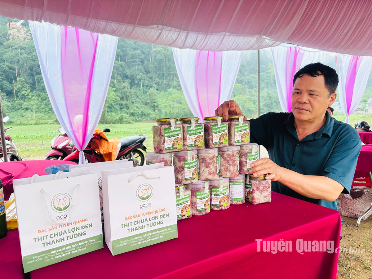 Tuyên Quang: Người giữ vị thịt chua bản Tày