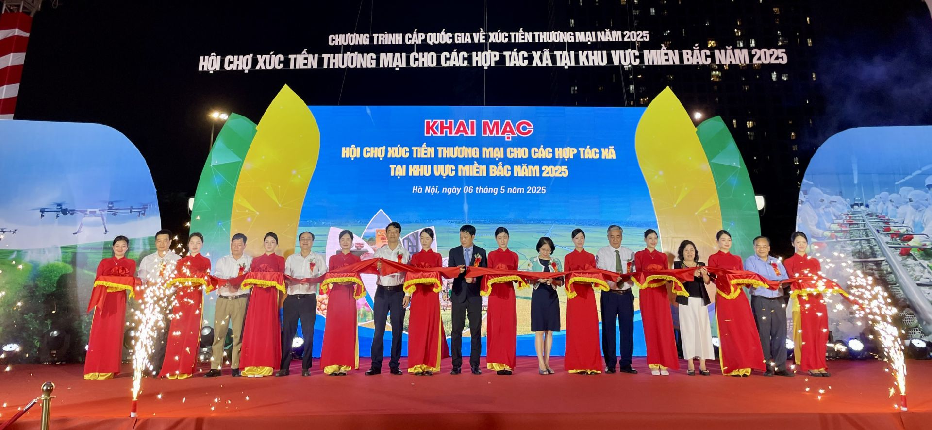 Hội chợ xúc tiến thương mại HTX miền Bắc 2025: Tăng tốc liên kết vùng, mở rộng thị trường tiêu thụ