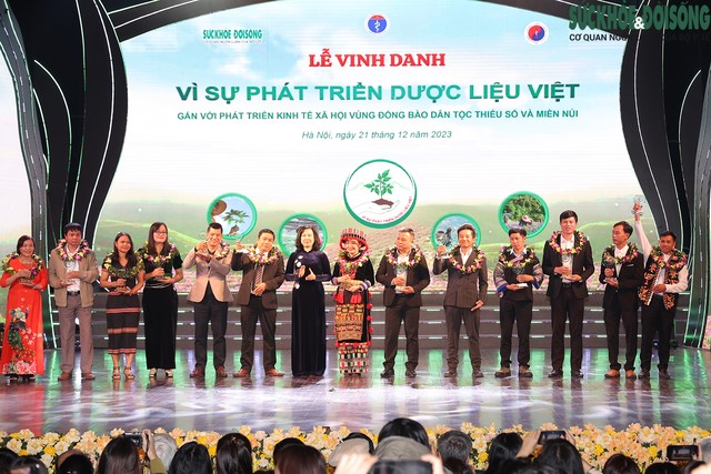 Hợp tác xã cộng đồng Mù Cang Chải: Xứng đáng với danh hiệu “Vì sự phát triển dược liệu Việt”