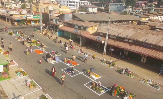 Cư dân mạng ‘dậy sóng’ với hình ảnh chợ giãn cách ở Myanmar