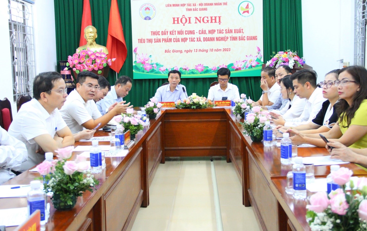 Thúc đẩy kết nối cung cầu, hợp tác sản xuất, tiêu thụ sản phẩm hợp tác xã, doanh nghiệp trên địa bàn tỉnh