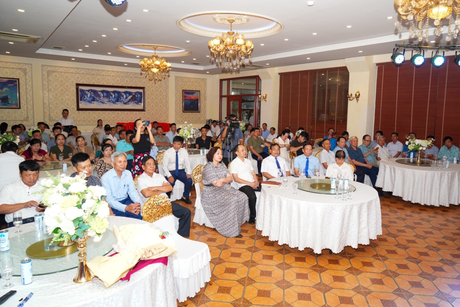 Liên minh Hợp tác xã thành phố Hải Phòng tổ chức Hội nghị công bố Quyết định thành lập Câu lạc bộ Dịch vụ điện Hải Phòng