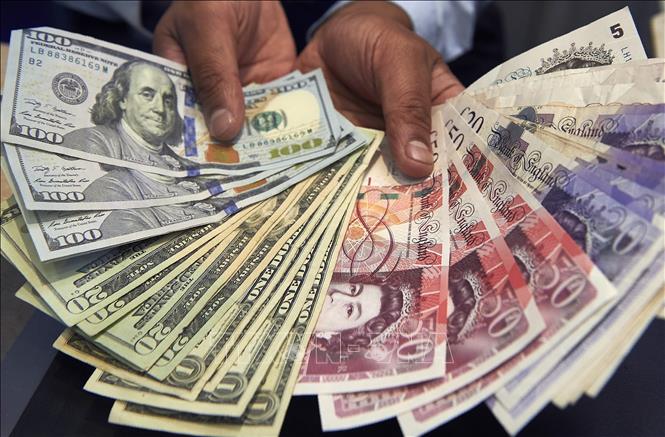Nợ toàn cầu lên hơn 300.000 tỷ USD, 'báo động' tại các thị trường mới nổi