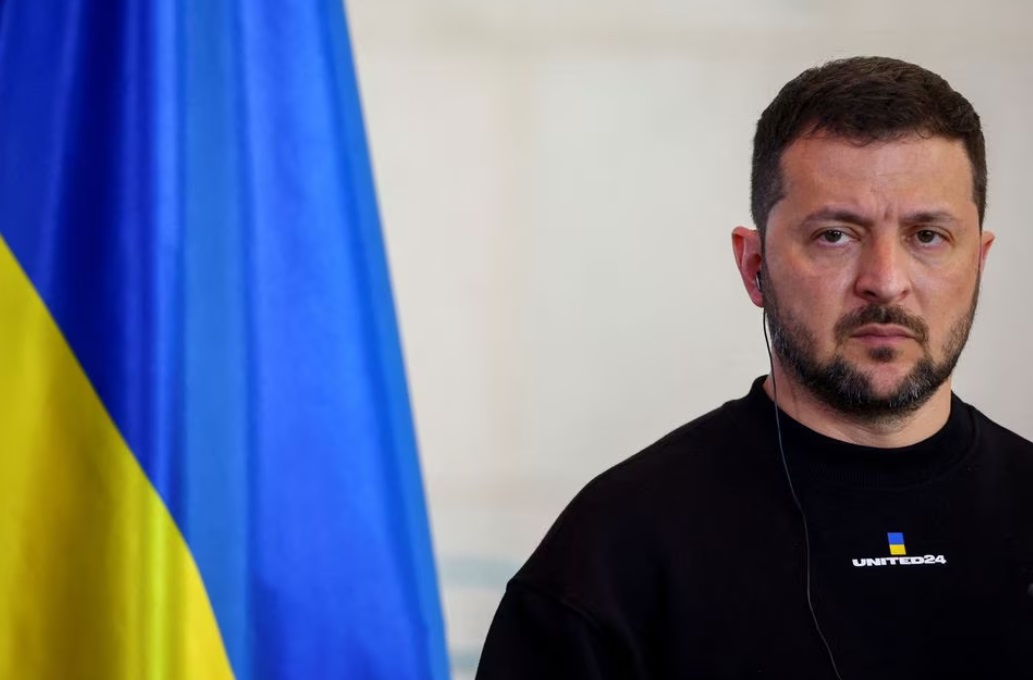 Tổng thống Ukraine ký luật cấm nhập khẩu sách từ Nga