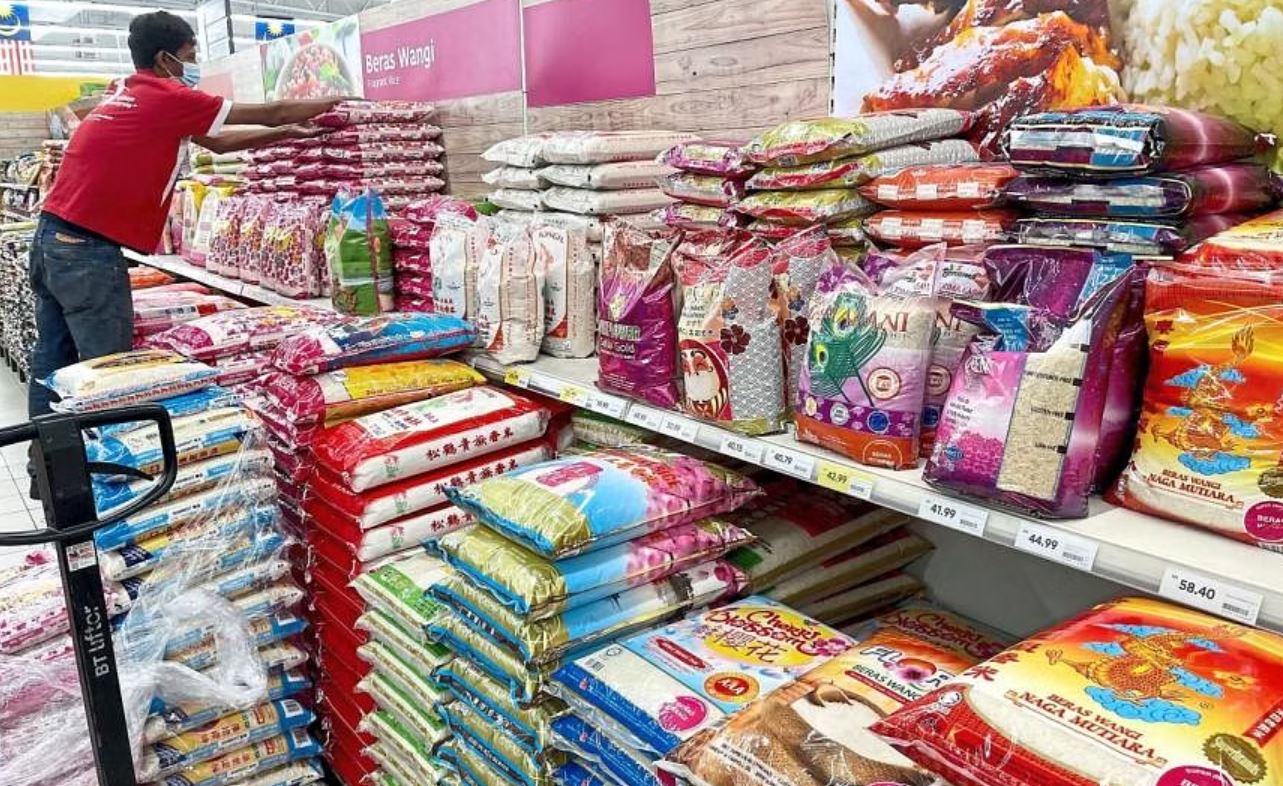 Gạo tăng 36%, các nhà hàng ở Malaysia rục rịch tăng giá cơm