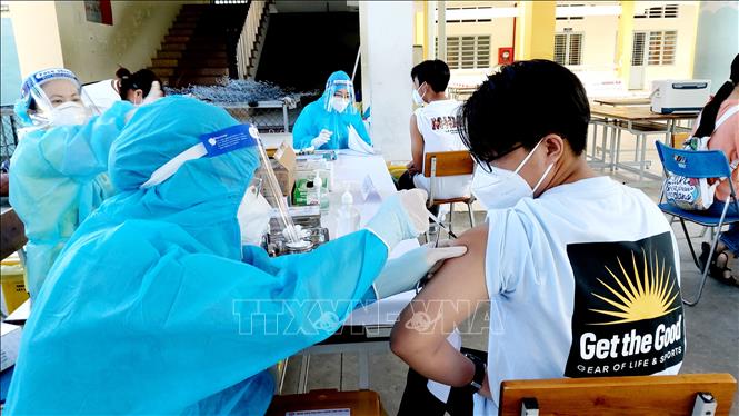 WHO cam kết song hành cùng Việt Nam trong giai đoạn 'chung sống an toàn với COVID-19'