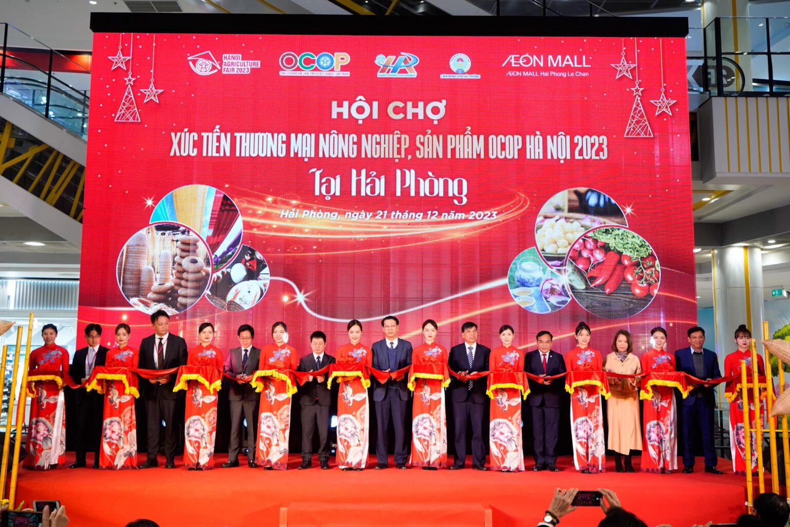 Hội chợ xúc tiến thương mại nông nghiệp, sản phẩm đặc trưng, sản phẩm OCOP của TP Hà Nội và các tỉnh, thành phố năm 2023