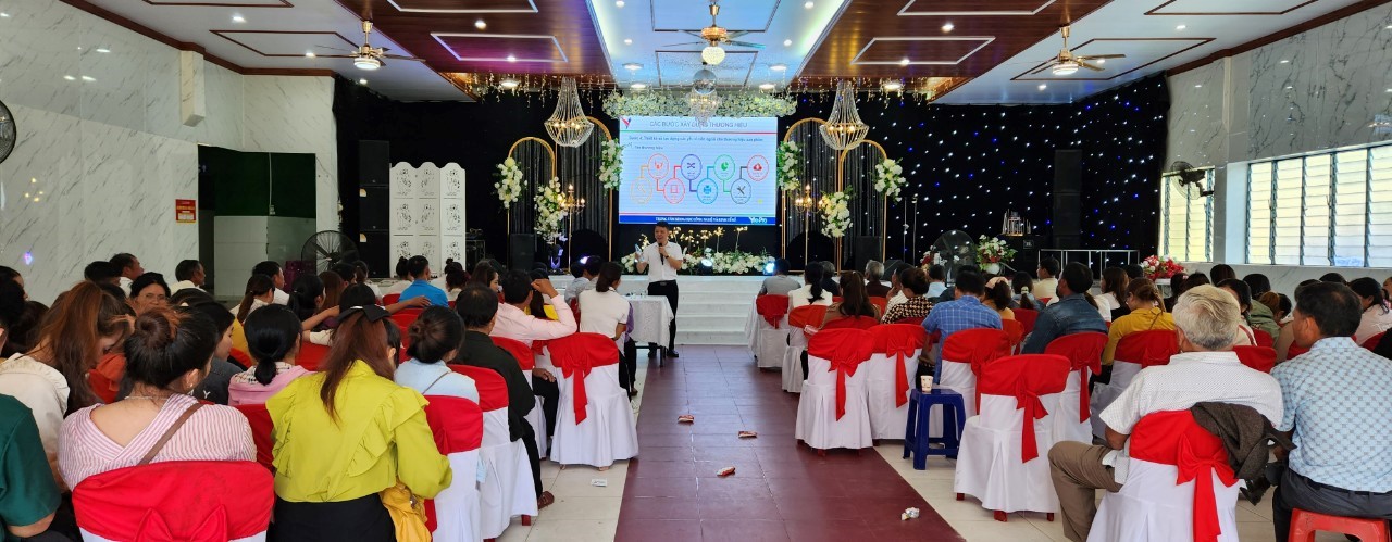 Hỗ trợ các hợp tác xã tại miền Trung phát triển sản phẩm, xây dựng thương hiệu, mở rộng thị trường