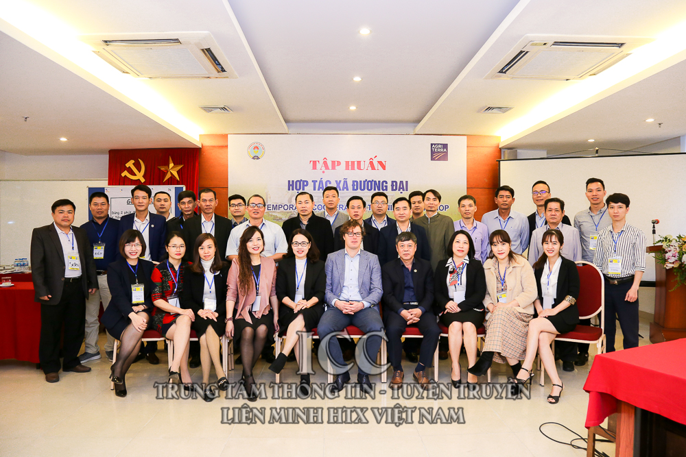 VCA khai giảng lớp tập huấn HTX đương đại dành cho cán bộ HTX