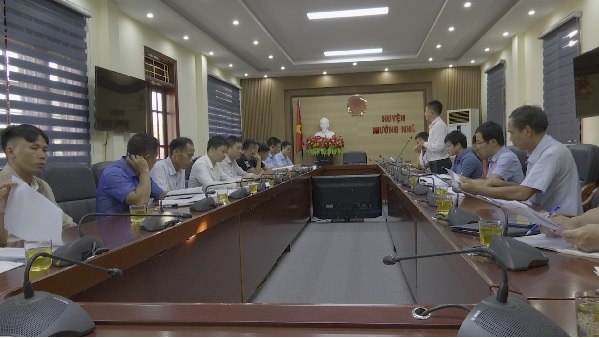 Đoàn khảo sát các Hợp tác xã trên địa bàn huyện Mường Nhé