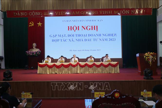 UBND tỉnh Bắc Kạn đối thoại với doanh nghiệp, hợp tác xã
