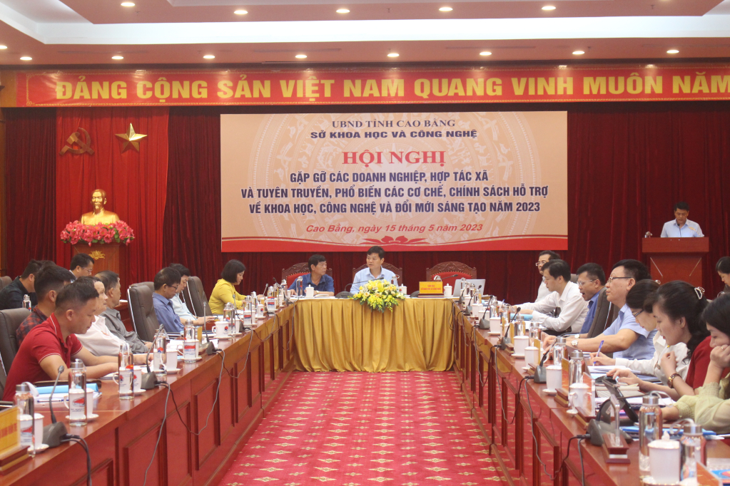 Gặp gỡ doanh nghiệp, hợp tác xã và tuyên truyền, phổ biến các cơ chế chính sách hỗ trợ về khoa học công nghệ
