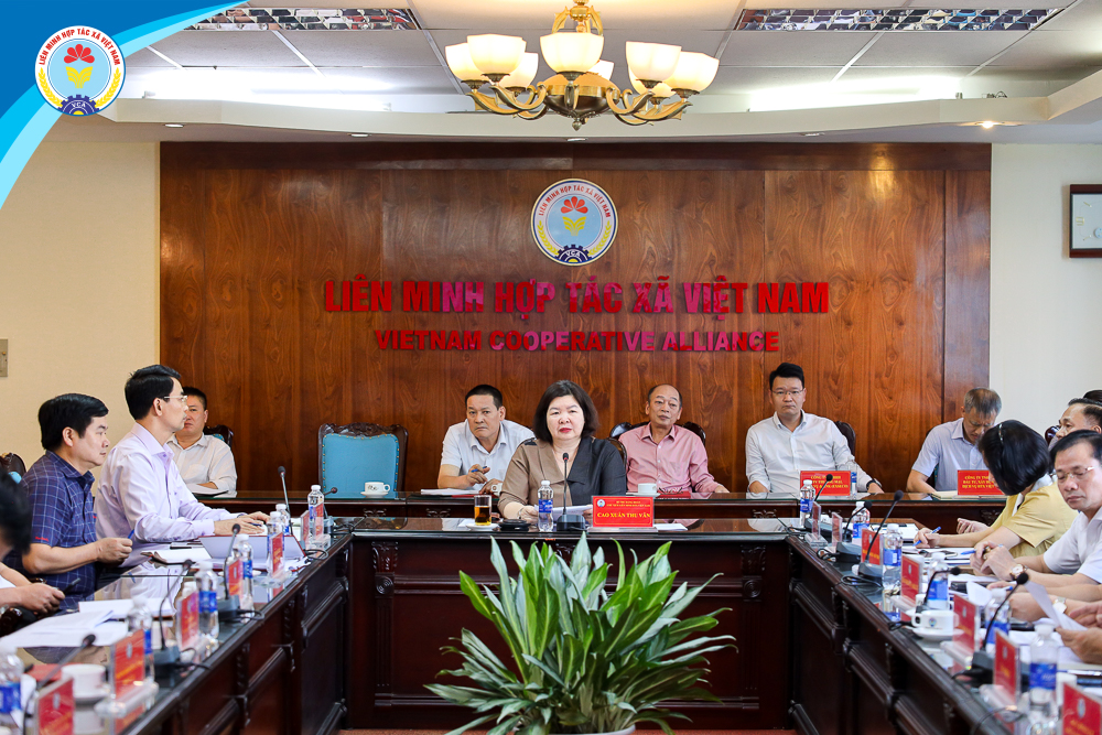 Hội nghị đánh giá công tác lãnh đạo, chỉ đạo của Thường trực Liên minh Hợp tác xã Việt Nam tháng 7/2024; triển khai nhiệm vụ tháng 8/2024